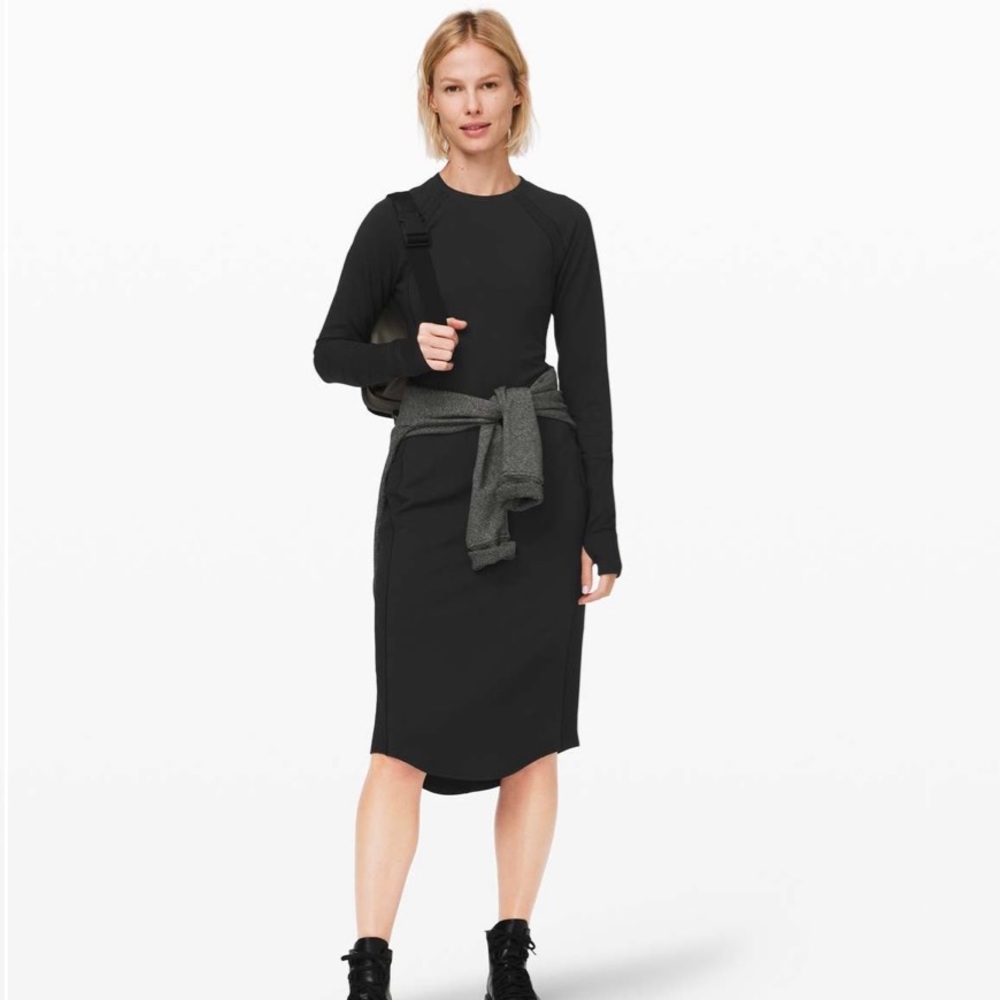 Lululemon NWT Om and On Dress in Black size M